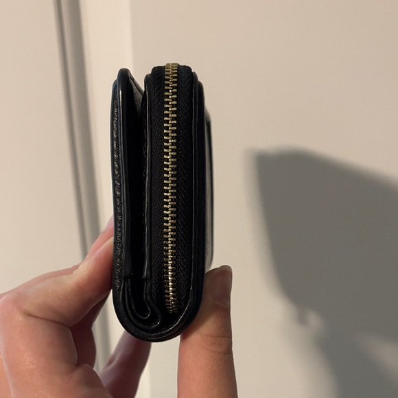 Tory Burch Black Textured Leather Wallet - Picture 8 of 12